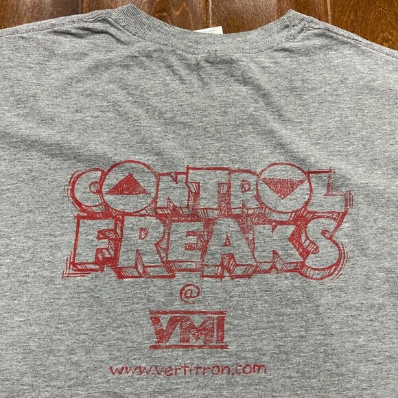 Gildan Vintage Y2K Control Freaks VMI Grey Red Cotton T-Shirt Men's Size XL - Picture 2 of 9